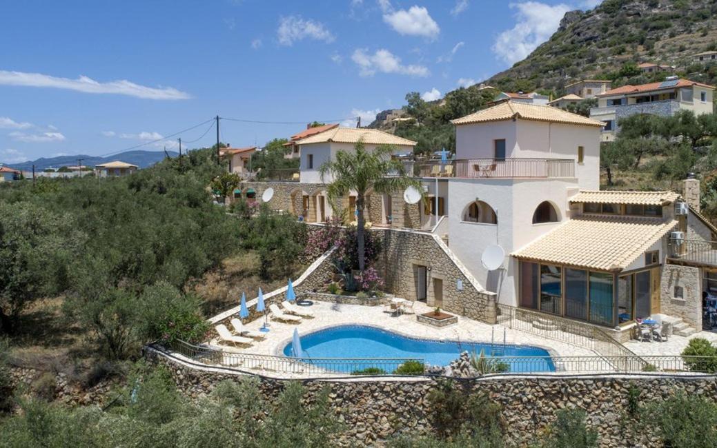 Markos Apartments 3 Stoupa Bagian luar foto